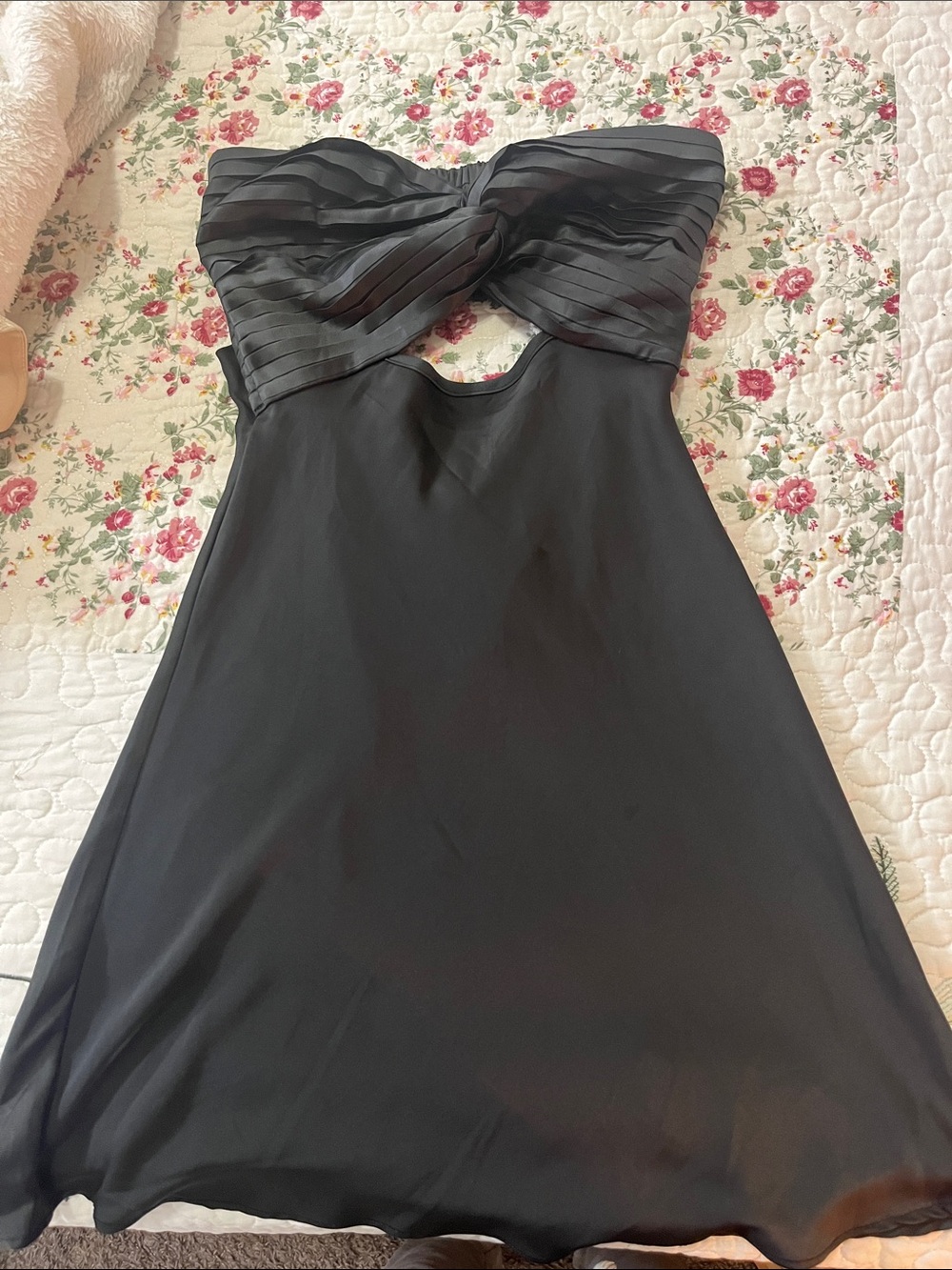 Princess Polly Strapless Black Twist-Bodice Cocktail Dress